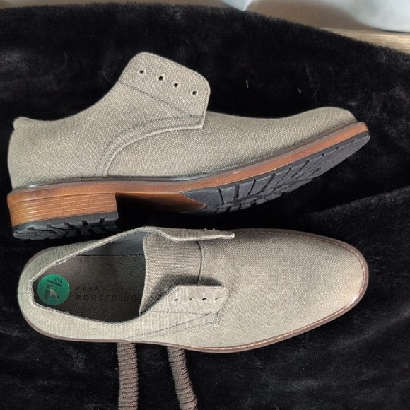 Perry Ellis Gray and Brown Oxfords with Timeless Elegance - Picture 7 of 9